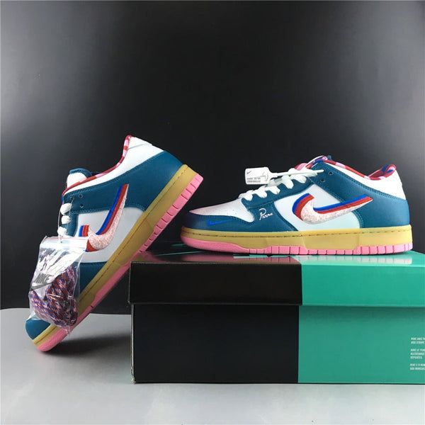 Nike SB Dunk Low PRO