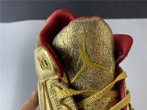 Air Jordan 3 Luxury Golden