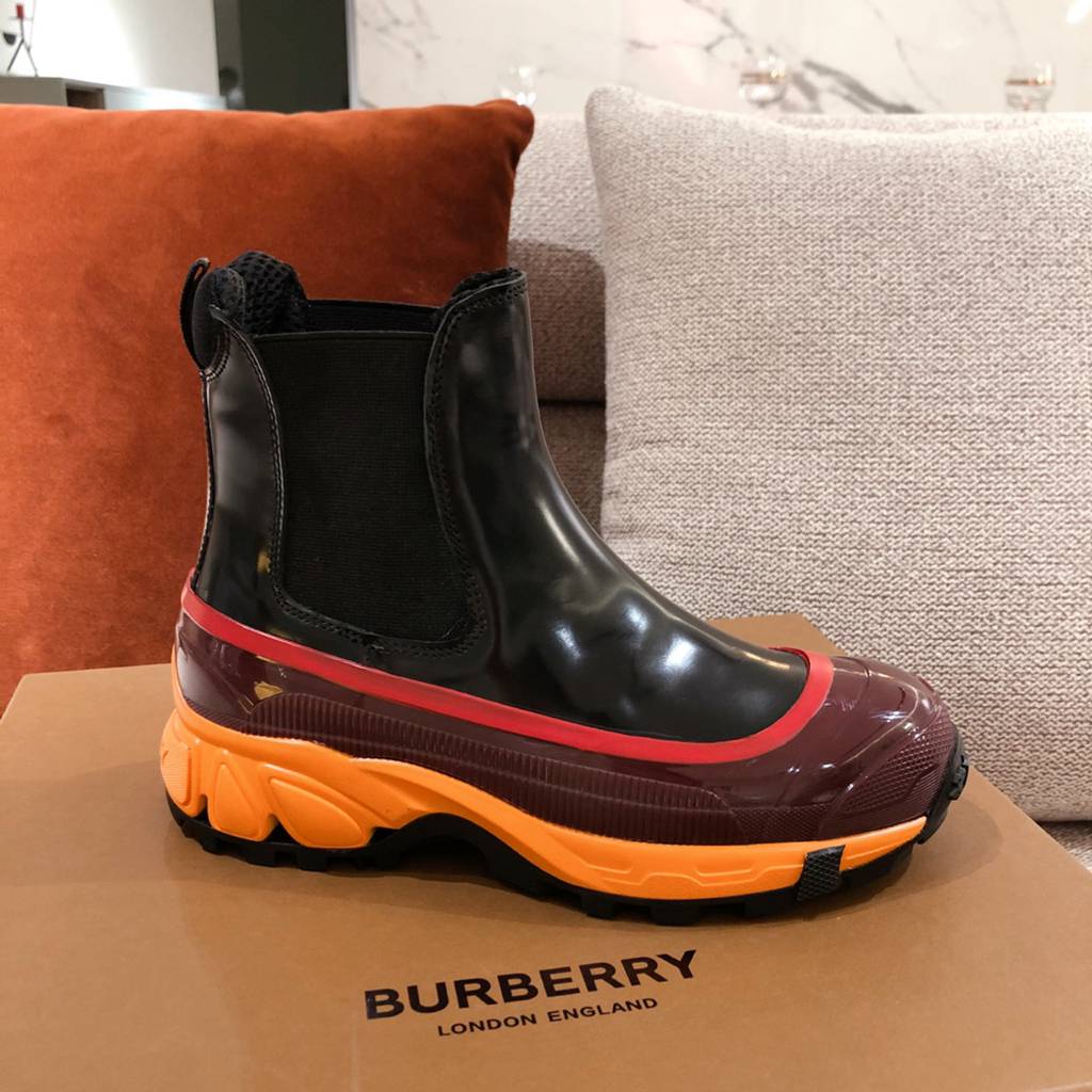 Burberry shoes EU35-EU46