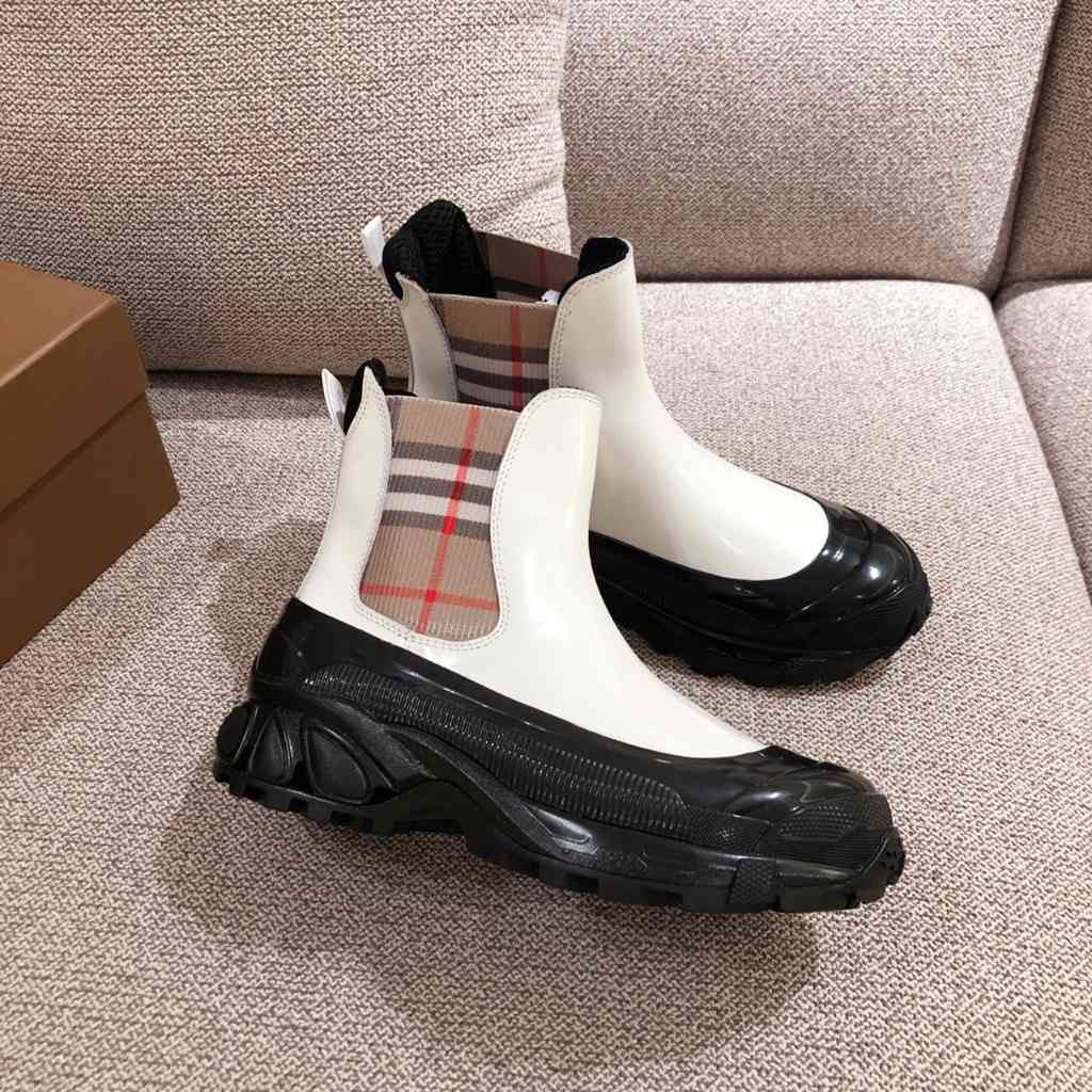 Burberry shoes EU35-EU46