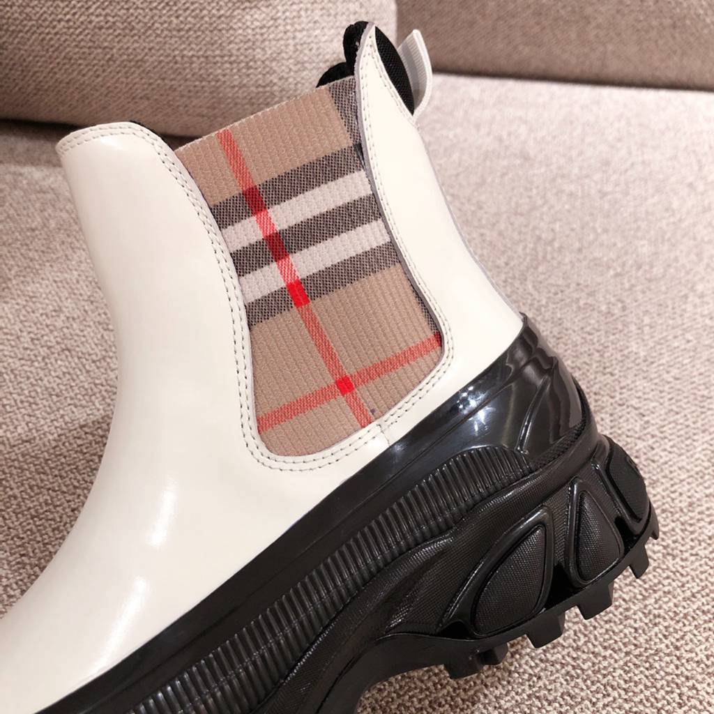 Burberry shoes EU35-EU46