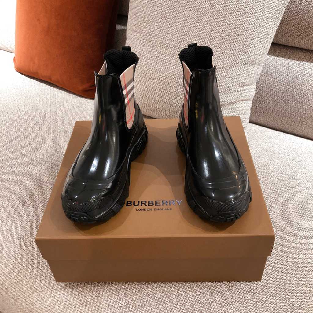 Burberry shoes EU35-EU46