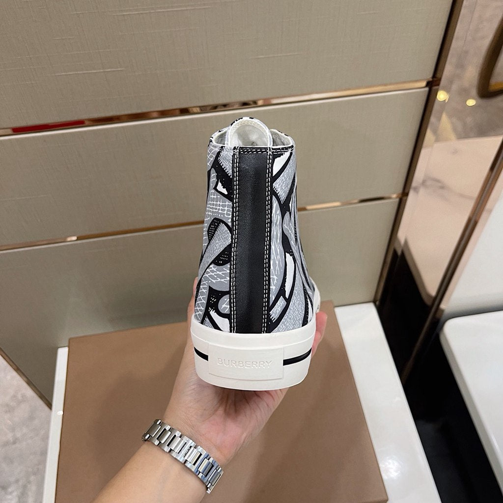 Burberry shoes EU35-EU46