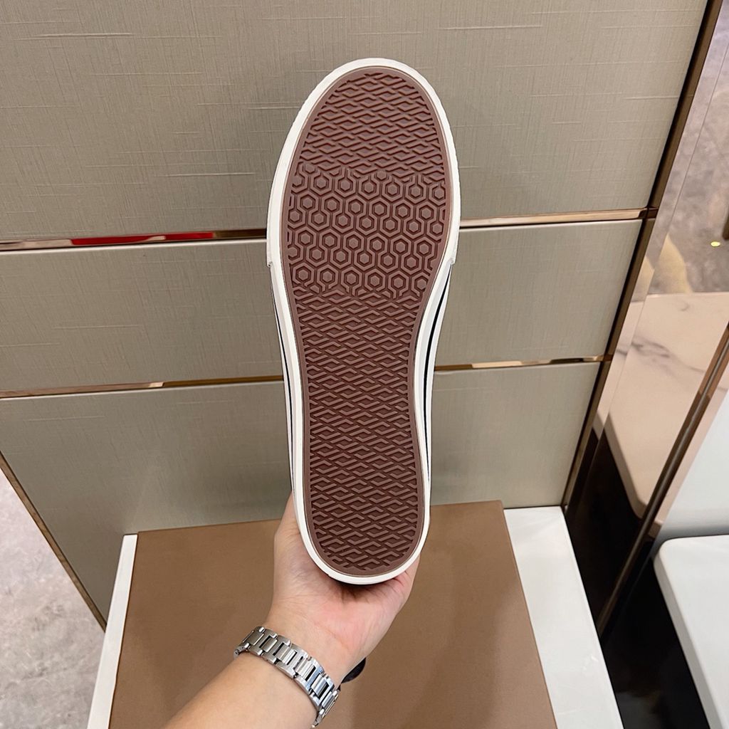 Burberry shoes EU35-EU46