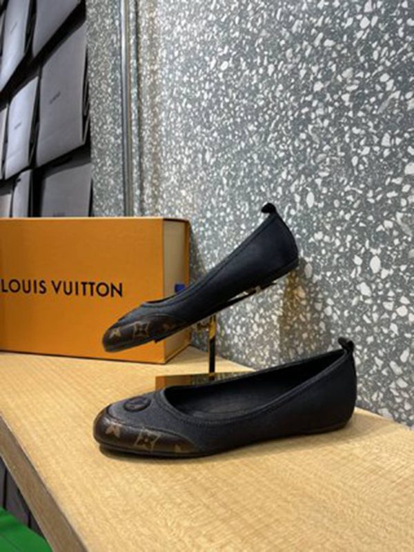 LV SHOES SIZE