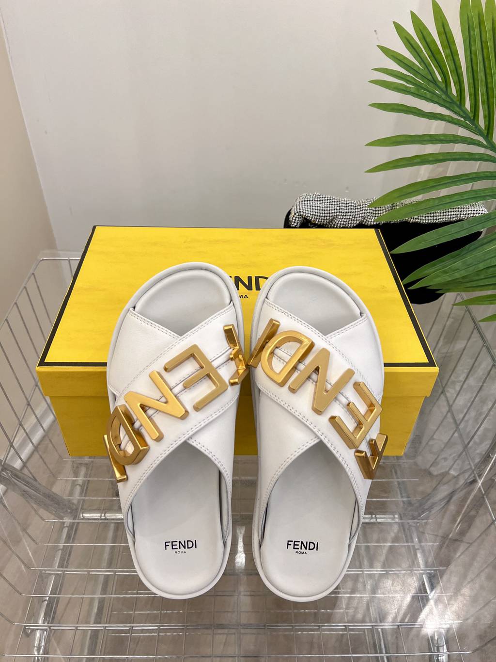 Fendi shoes size Eu35-Eu46