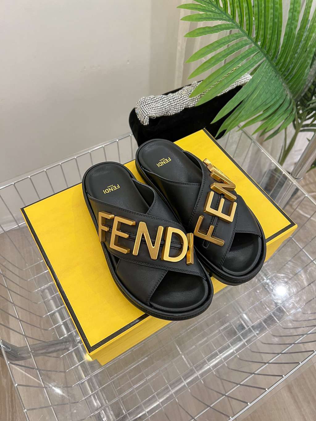 Fendi shoes size Eu35-Eu46