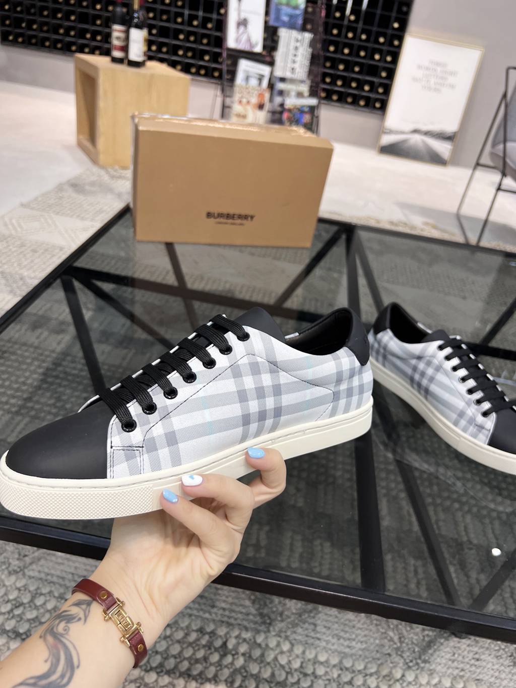 Burberry shoes EU35-EU46