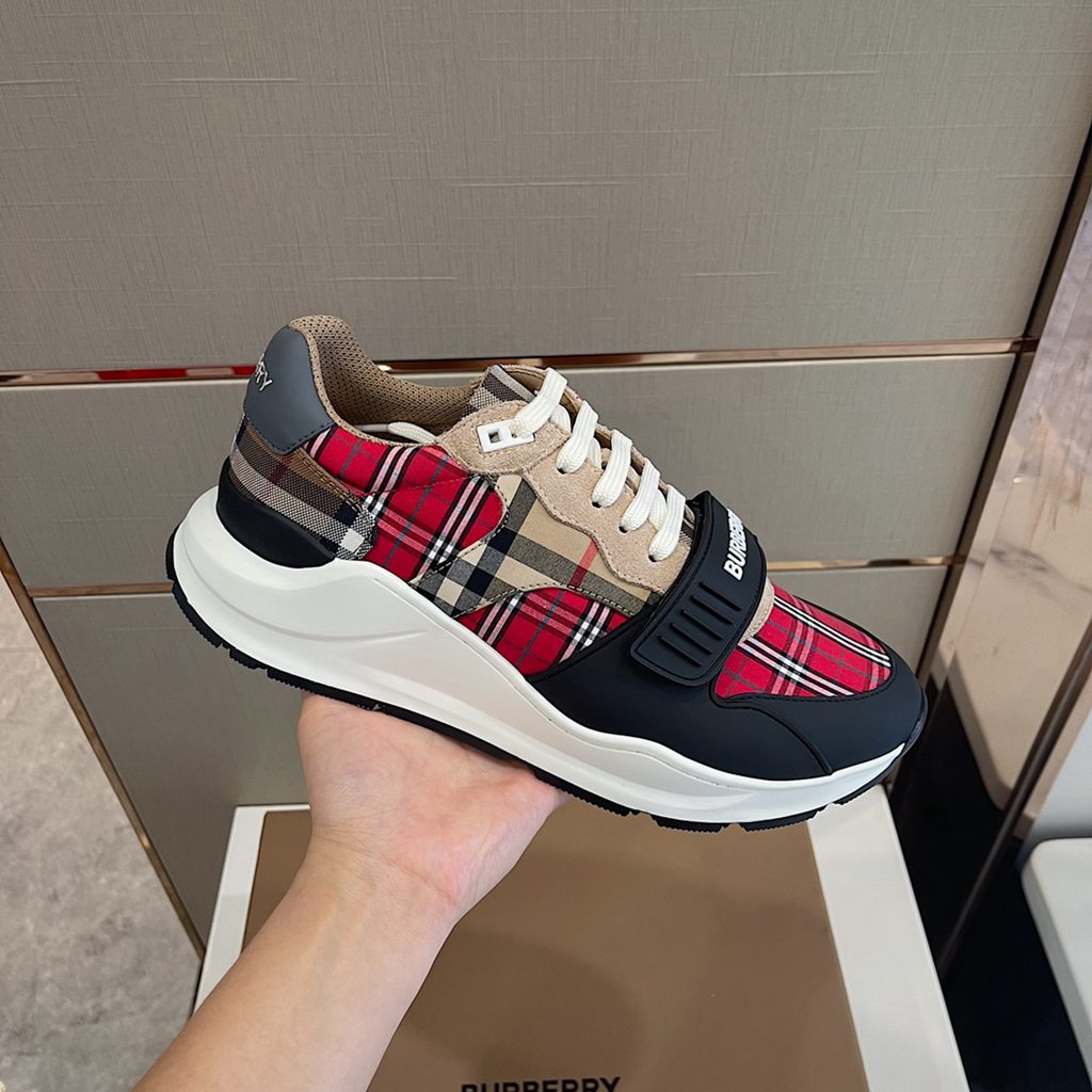 Burberry shoes EU35-EU46