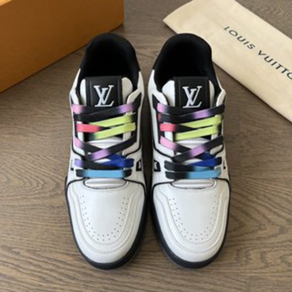 LV SHOES SIZE