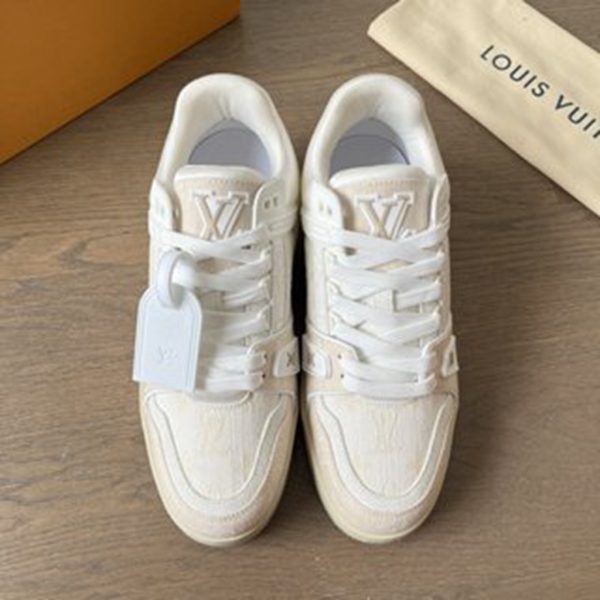 LV SHOES SIZE