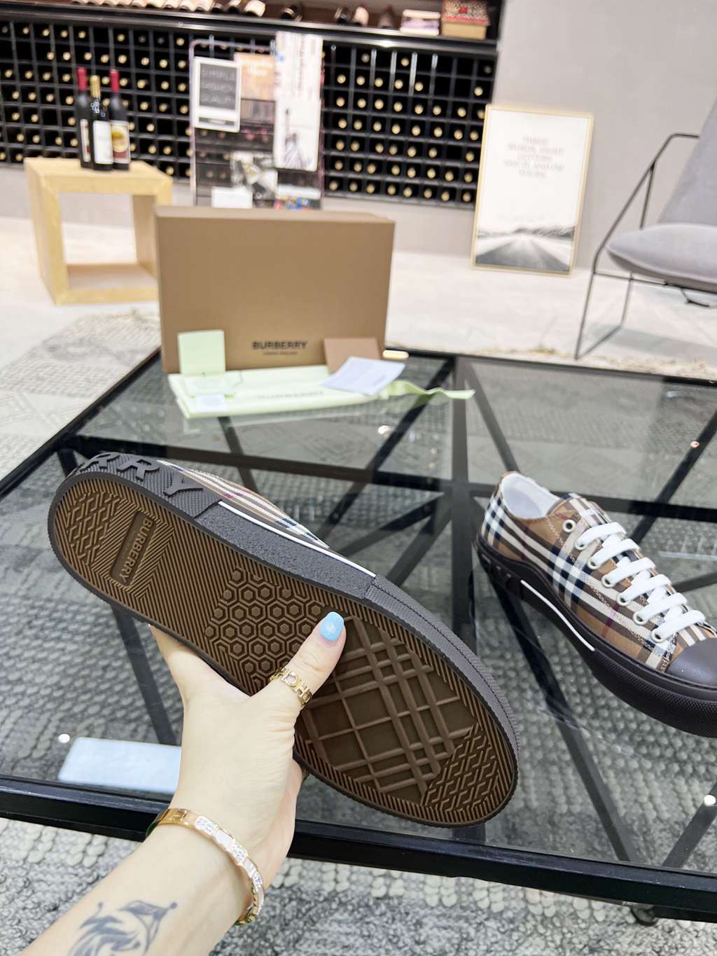 Burberry shoes EU35-EU46