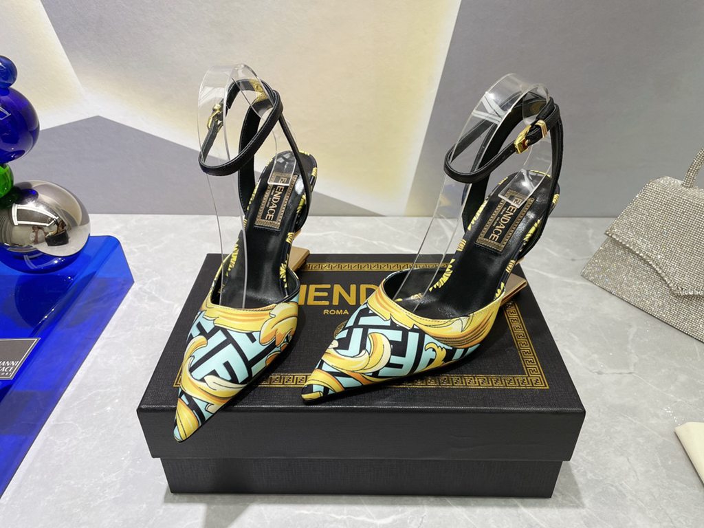 Fendi shoes size Eu35-Eu46