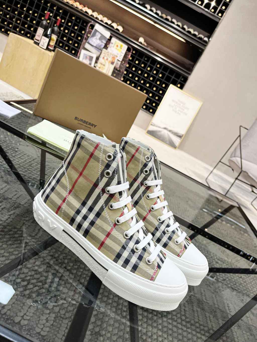 Burberry shoes EU35-EU46