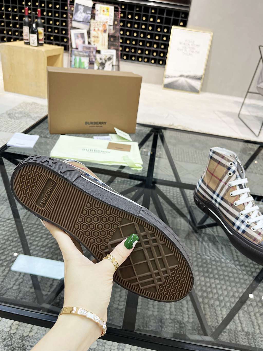 Burberry shoes EU35-EU46