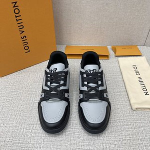 LV SHOES SIZE