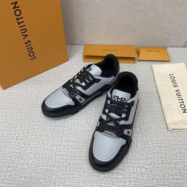 LV SHOES SIZE