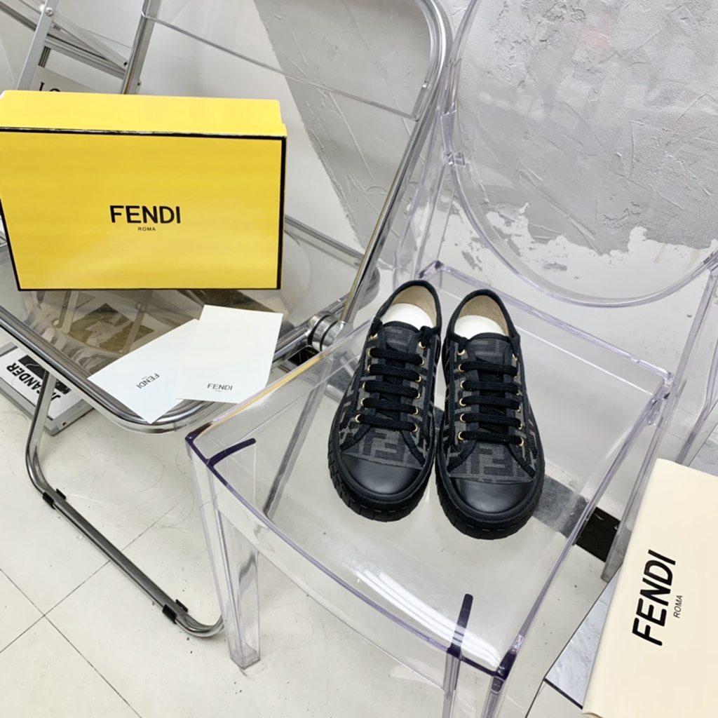 Fendi shoes size Eu35-Eu46