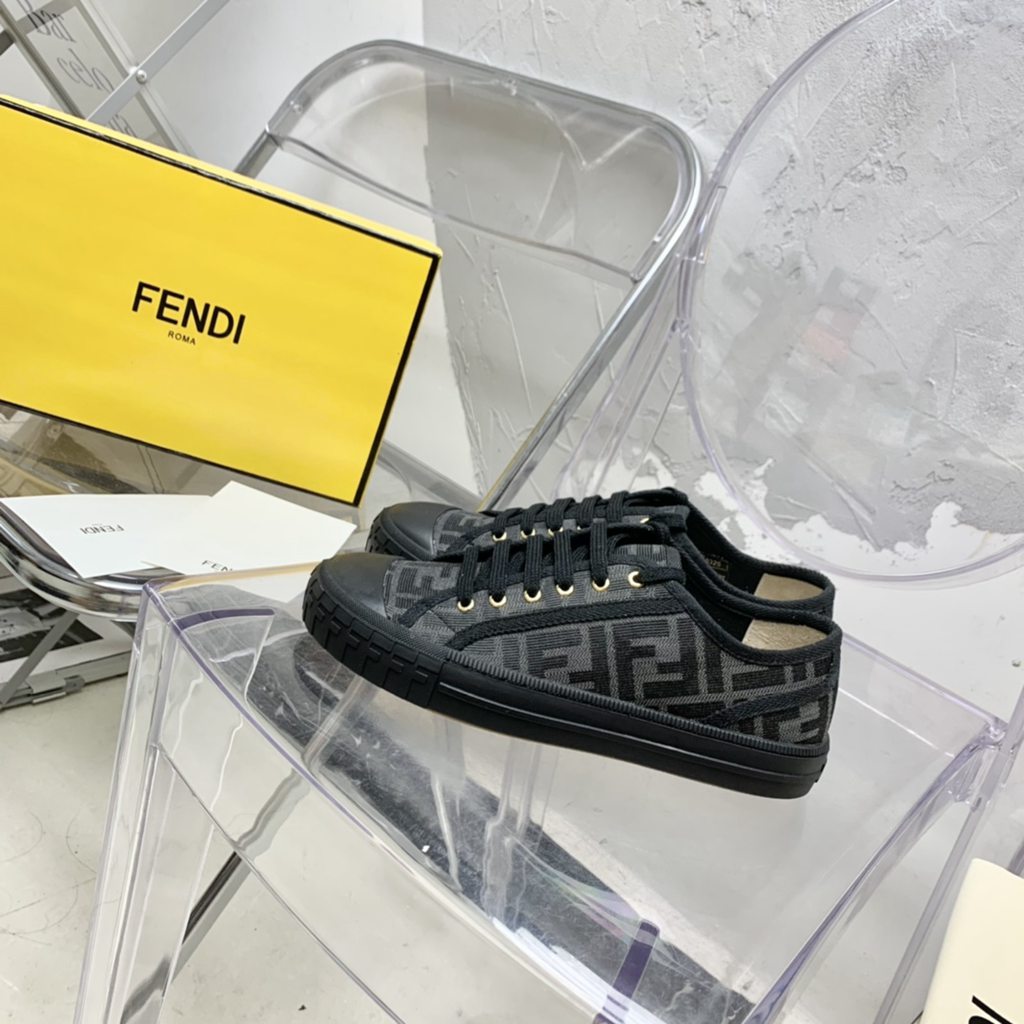 Fendi shoes size Eu35-Eu46