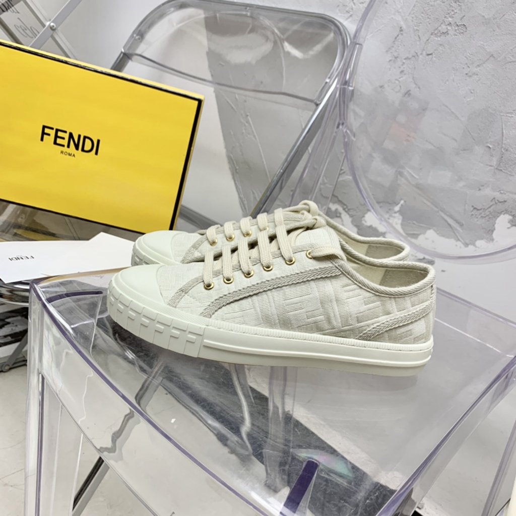 Fendi shoes size Eu35-Eu46