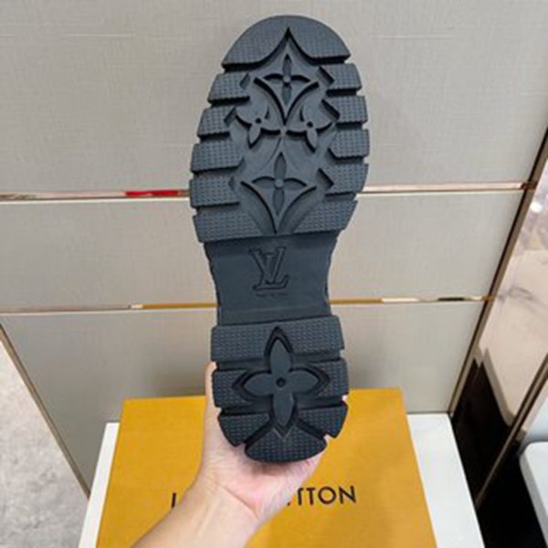 LV SHOES SIZE