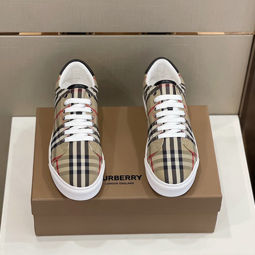 Burberry shoes EU35-EU46