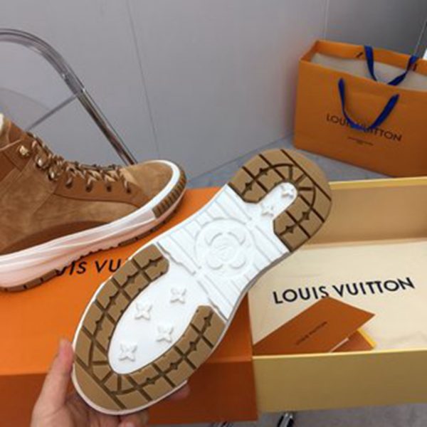 LV SHOES SIZE