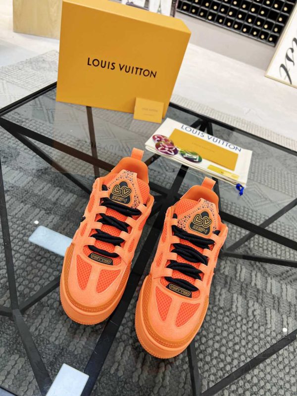 LV SHOES SIZE