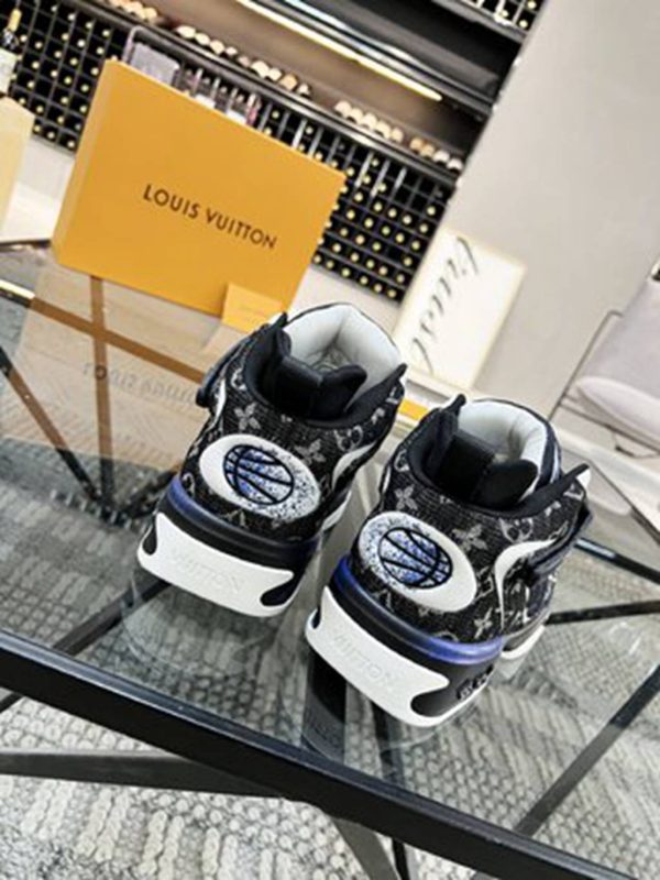 LV SHOES SIZE