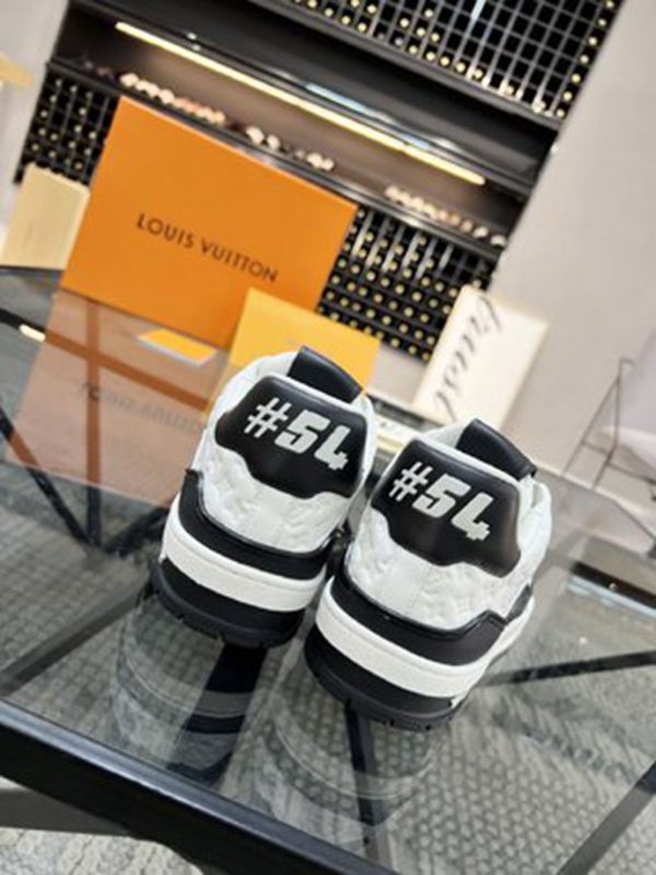 LV SHOES SIZE