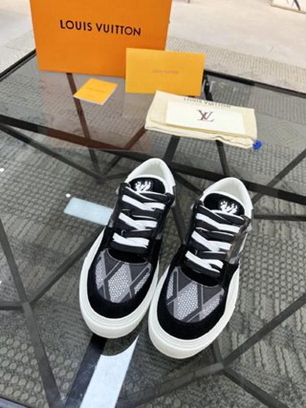 LV SHOES SIZE