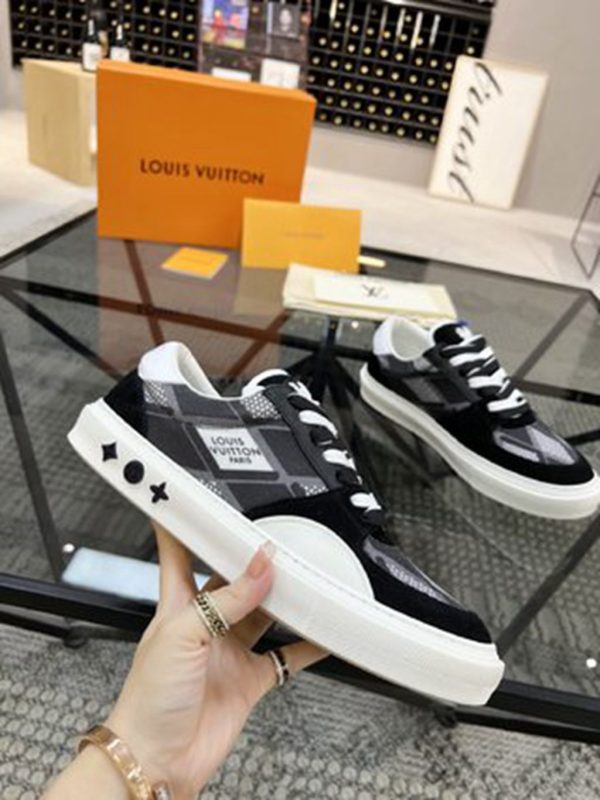 LV SHOES SIZE