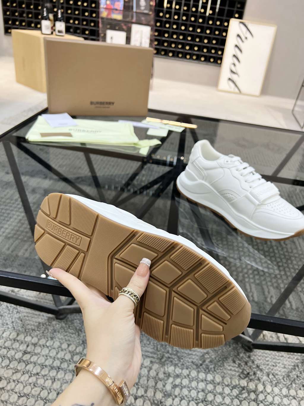 Burberry shoes EU35-EU46