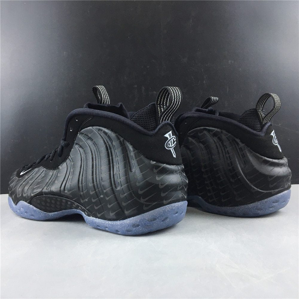 Nike Air Foamposite One QS SV0369-001