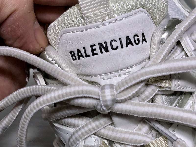 Balenciaga Tess S. Gomma Trek Low Top Sneakers White