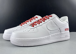 Nike AIR FORCE 1 SUPREME