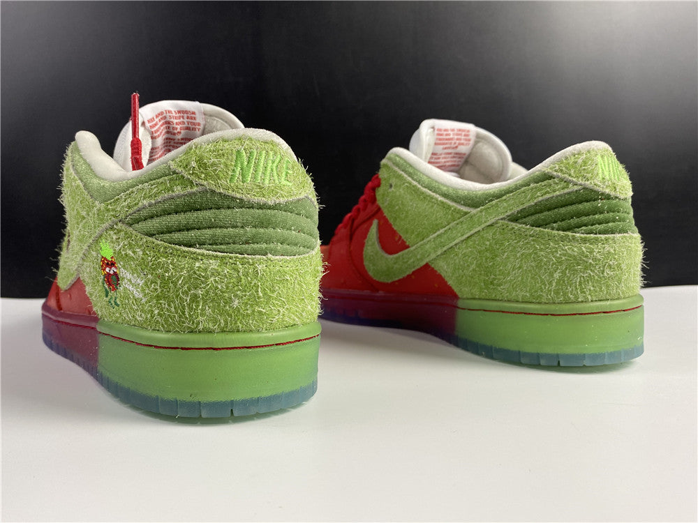 Dunk SB Nike SB Dunk low Strawberry Cough