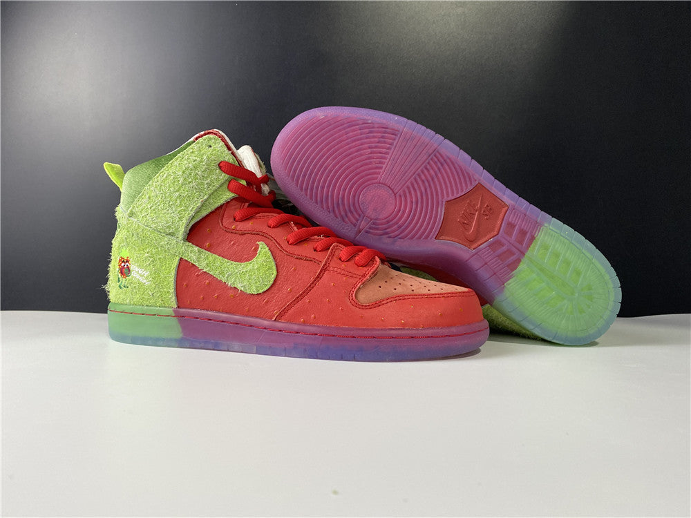 Dunk SB Nike SB Dunk High Strawberry Cough