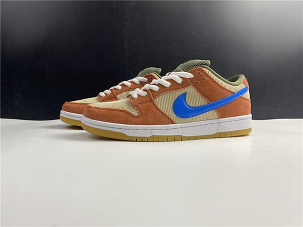 Nike SB Dunk Low Pro