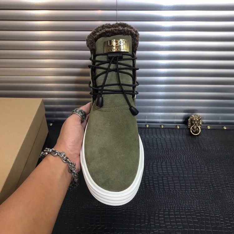 UGG high top shoes man sz  BH6012 green