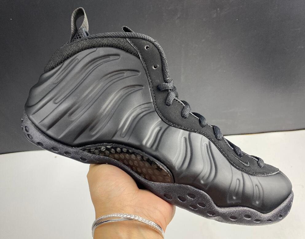 NIKE AIR FOAMPOSITE triple black