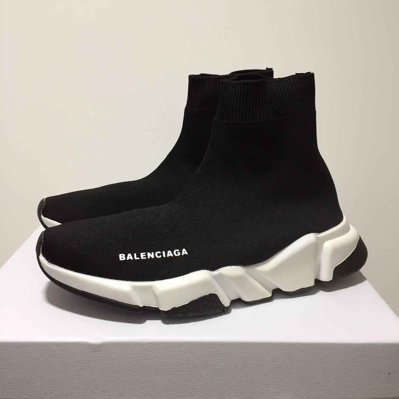 Balenciaga Speed Trainer Burgundy Sneakers Black white 454386