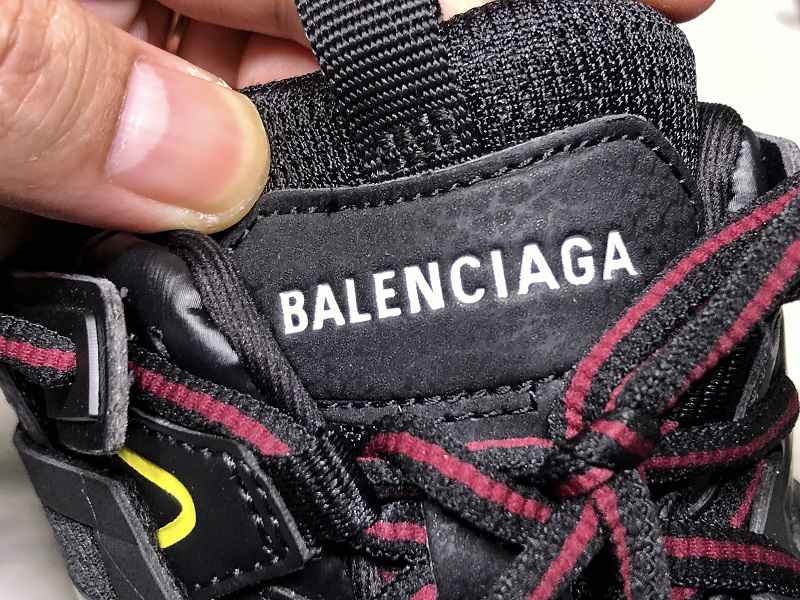 Balenciaga Tess S. Gomma Trek Low Top Sneakers Black