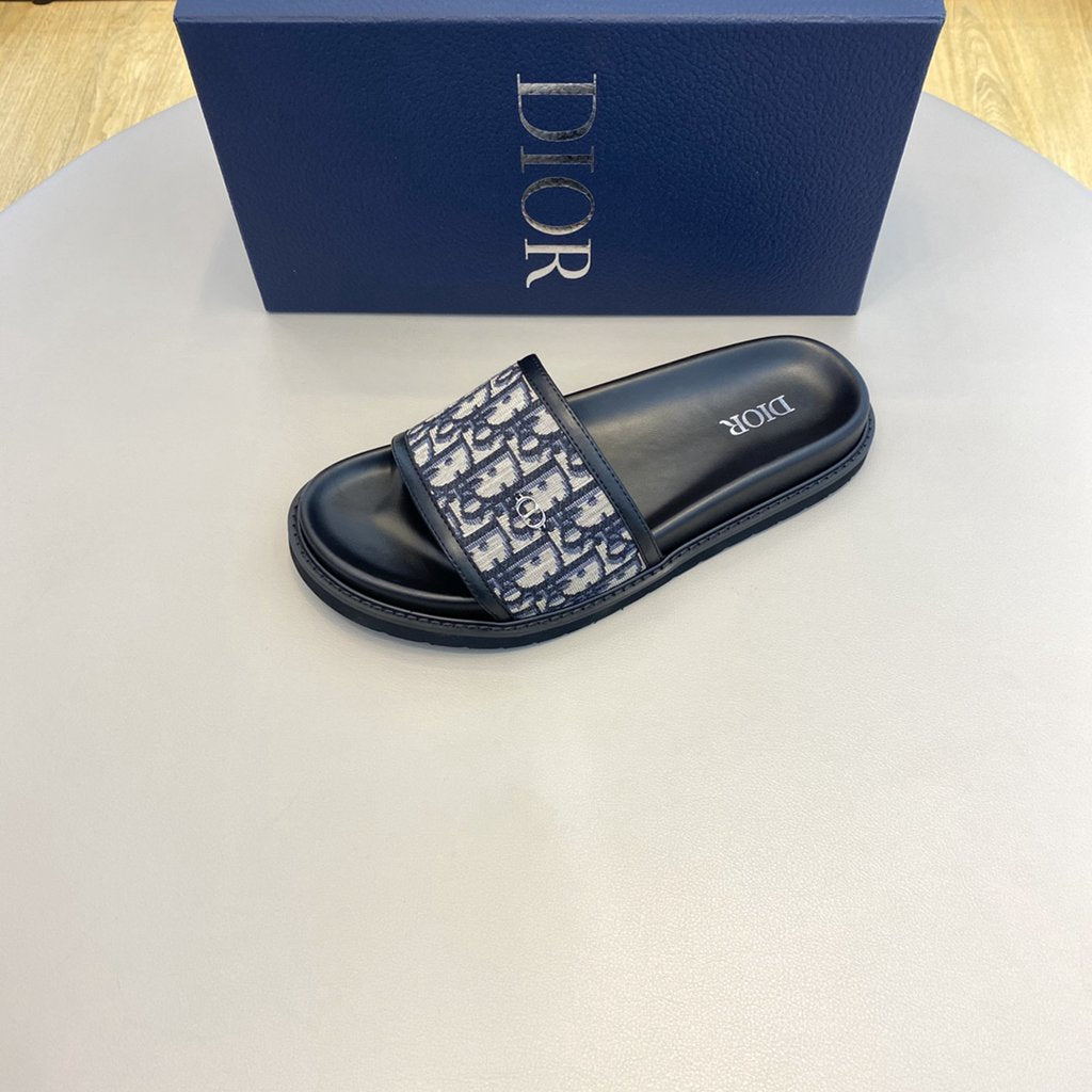 Dior sneakers