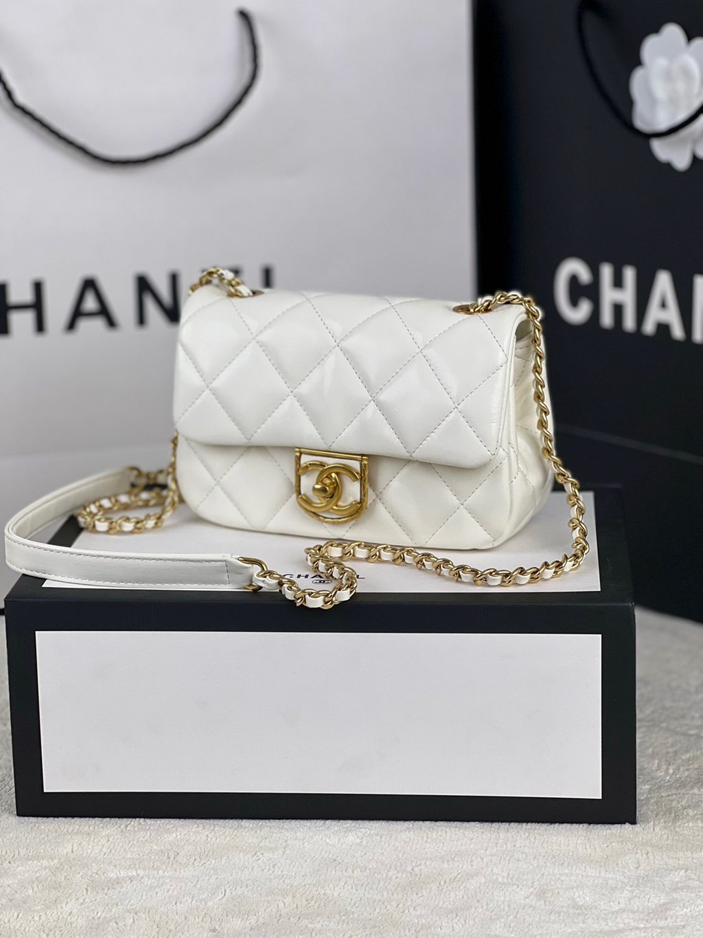 CHANEL bag