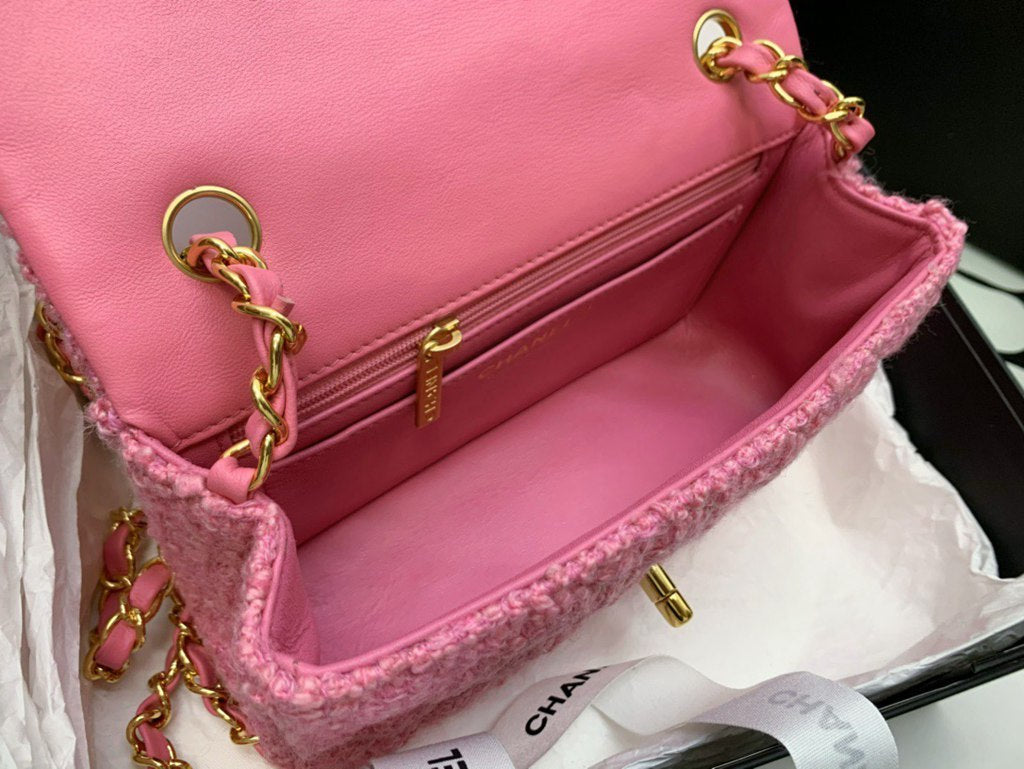 CHANEL bag