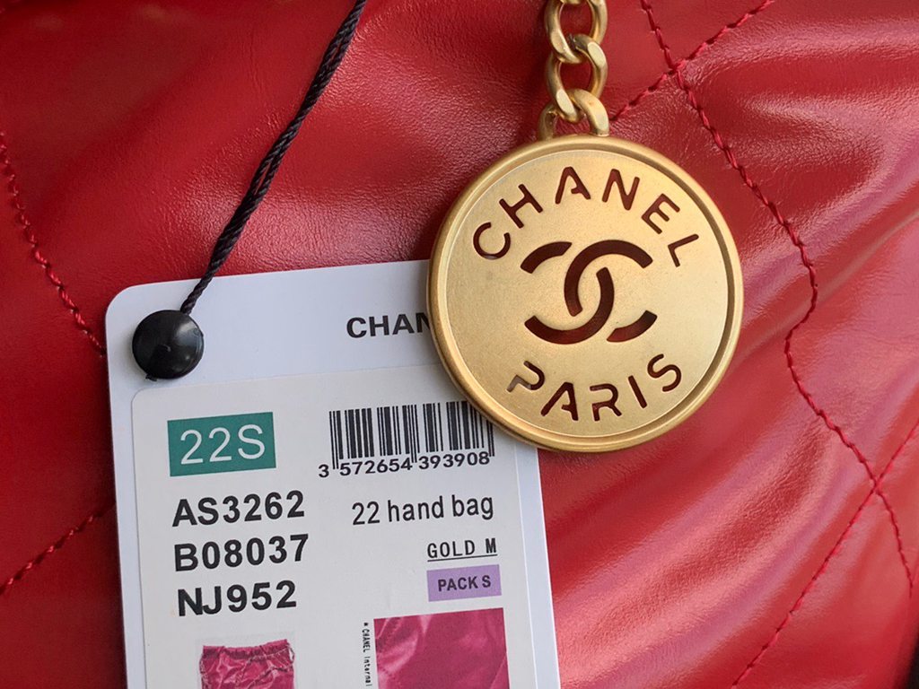 CHANEL bag