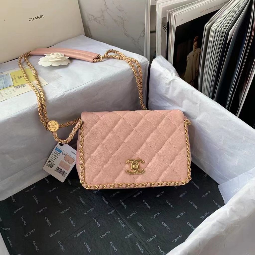 CHANEL bag