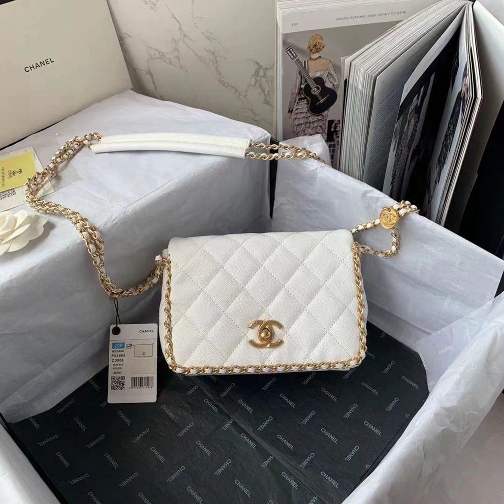 CHANEL bag