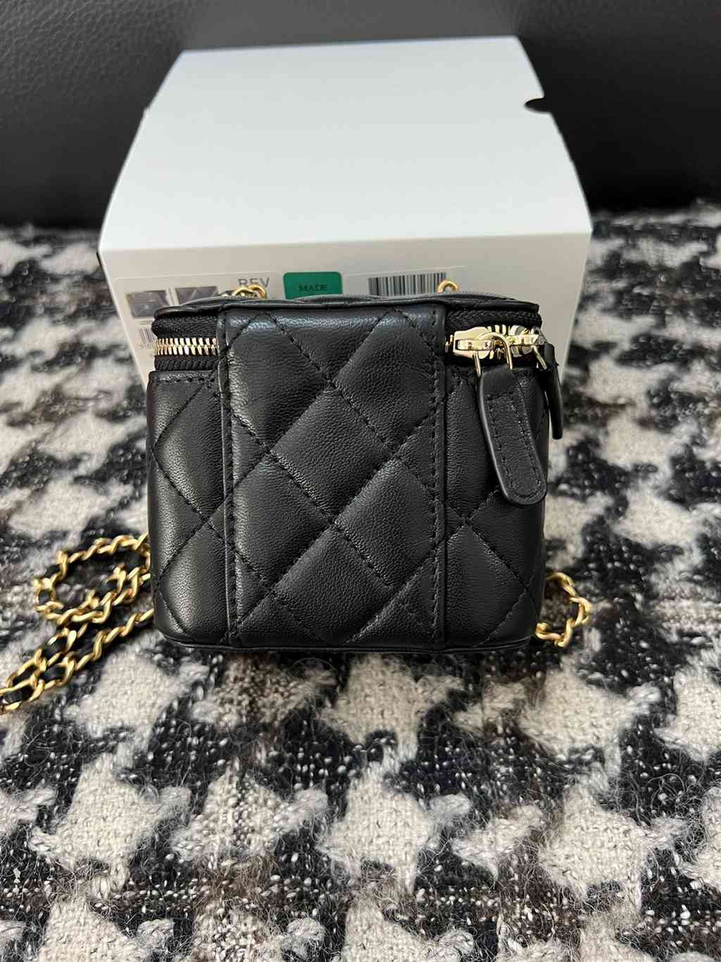 CHANEL bag